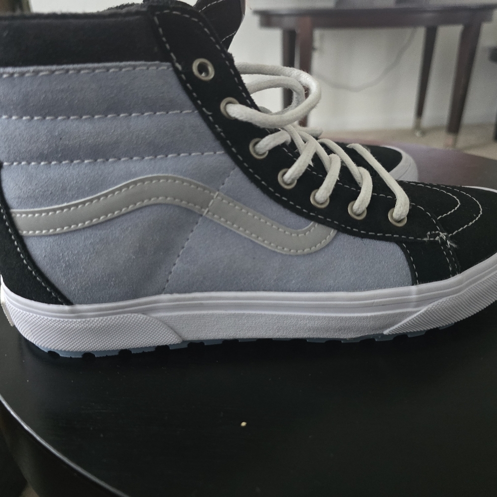 Vans Black and Gray Kids High-Top Sneakers Like New!